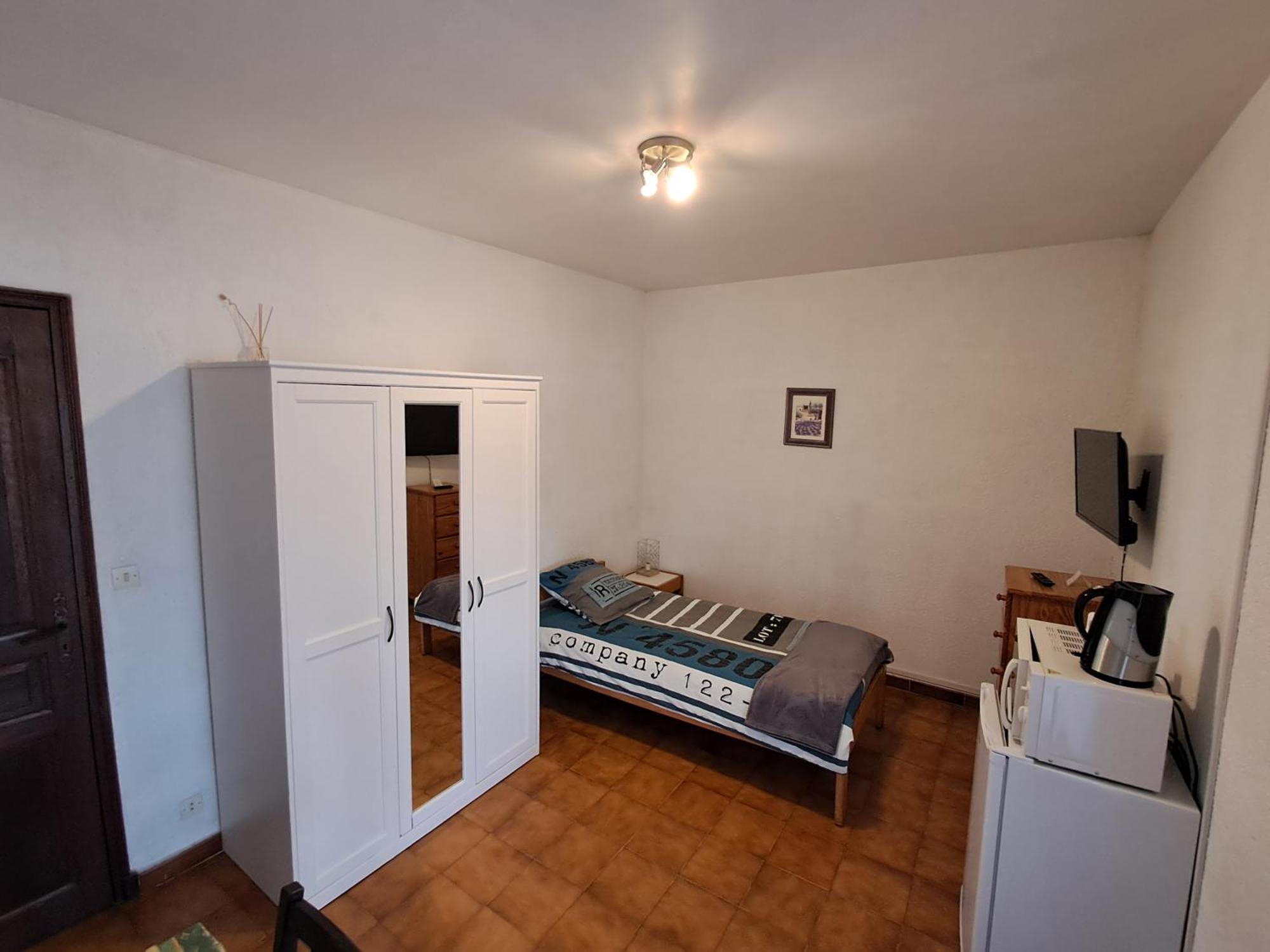Chambre Solo Toulon Ouest מראה חיצוני תמונה